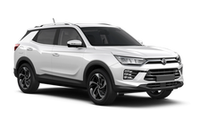 Ssangyong Korando Белый
