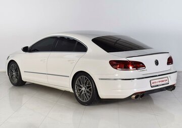 Volkswagen Passat CC Вид 4