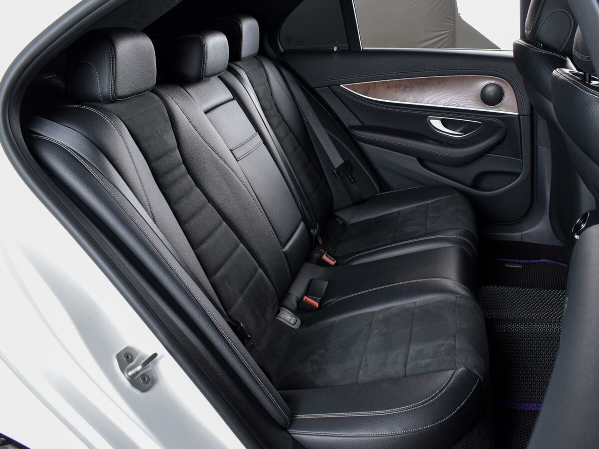 Mercedes benz E-Класс