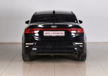 Kia Cerato Вид 4