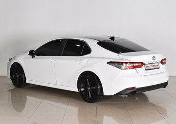 Toyota Camry Вид 2