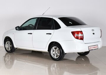 Lada Granta Вид 2