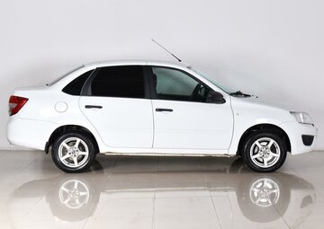 Lada Granta Вид 5