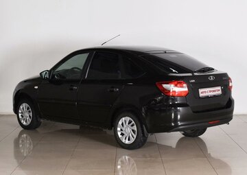 Lada Granta Вид 3