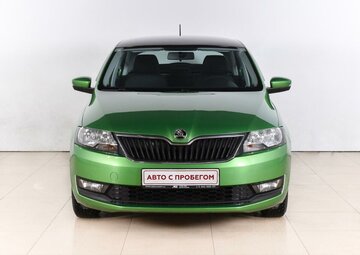 Skoda Rapid Вид 2