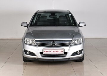 Opel Astra Вид 2