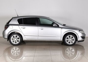 Opel Astra Вид 5