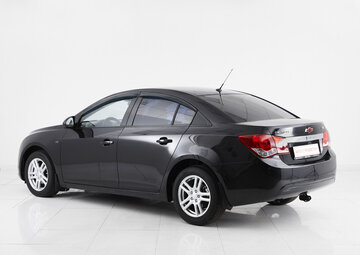 Chevrolet Cruze Вид 4