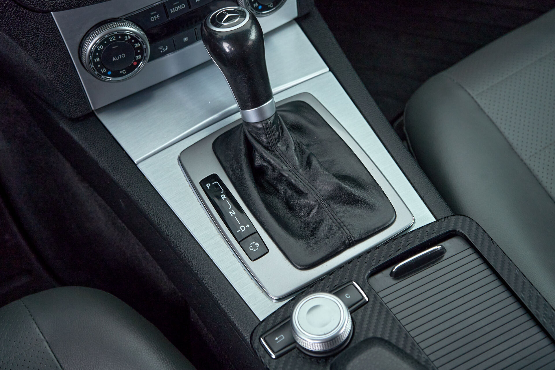 Mercedes benz C-Класс