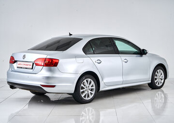Volkswagen Jetta Вид 5