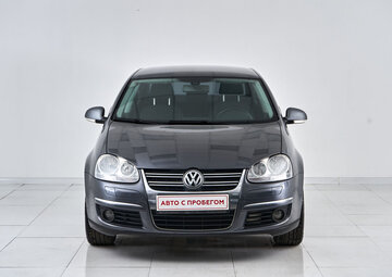 Volkswagen Jetta Вид 2