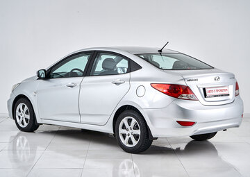 Hyundai Solaris Вид 4