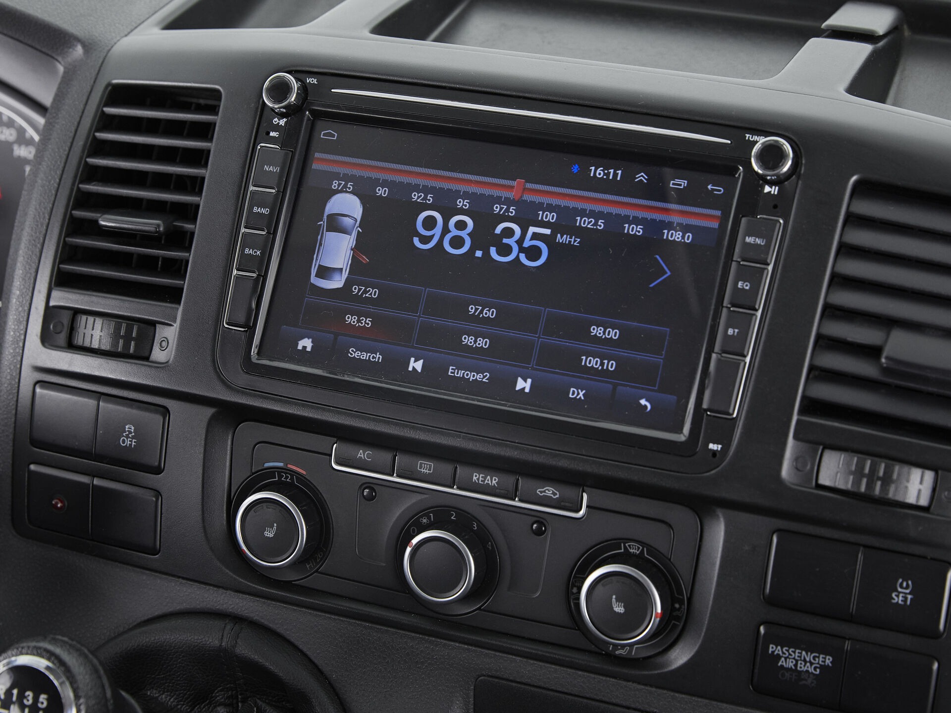 Volkswagen Caravelle