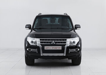 Mitsubishi Pajero Вид 2