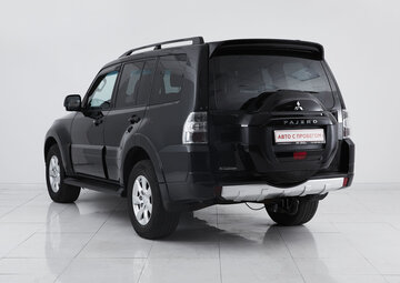Mitsubishi Pajero Вид 4