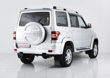 UAZ Patriot Вид 5