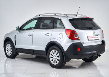 Opel Antara Вид 4