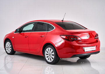 Opel Astra Вид 4