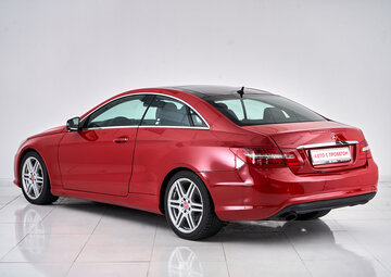 Mercedes benz E-Класс Вид 4