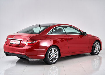 Mercedes benz E-Класс Вид 5