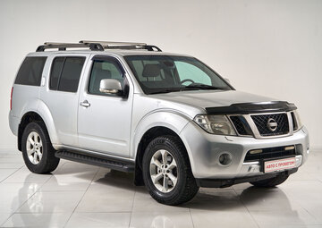 Nissan Pathfinder Вид 3