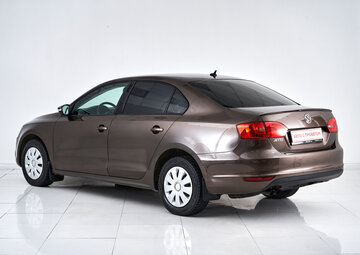 Volkswagen Jetta Вид 4