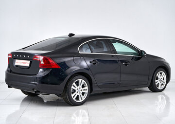 Volvo S60 Вид 5