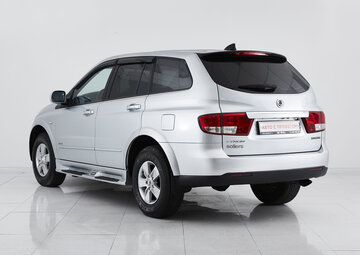 Ssangyong Kyron Вид 4
