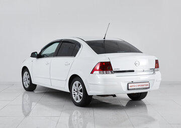 Opel Astra Вид 4