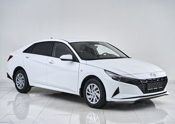 Hyundai Elantra Вид 3