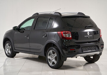 Renault Sandero Вид 4