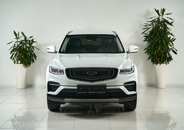 Geely Atlas Pro Вид 2