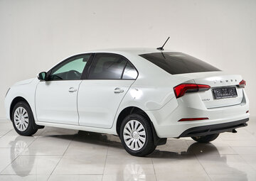 Skoda Rapid Вид 5