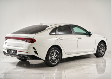 Kia K5 Вид 5