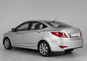 Hyundai Solaris Вид 4