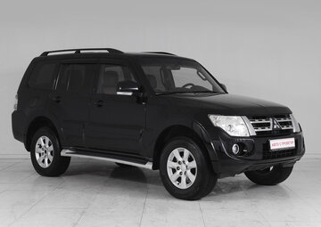 Mitsubishi Pajero Вид 3