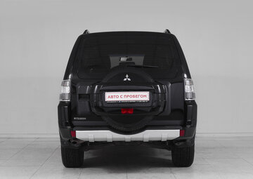 Mitsubishi Pajero Вид 5