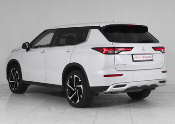 Mitsubishi Outlander Вид 4