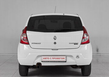 Renault Sandero Вид 5