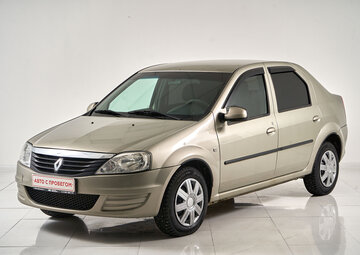 Renault Logan Вид 1