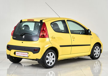 Peugeot 107 Вид 5