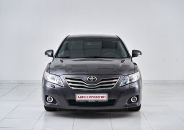 Toyota Camry Вид 2