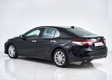Toyota Camry Вид 4