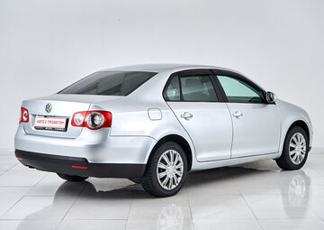 Volkswagen Jetta Вид 5