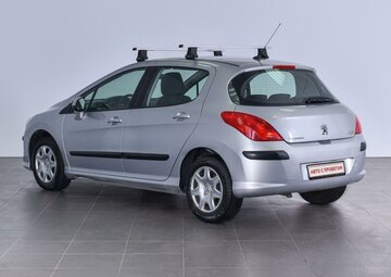 Peugeot 308 Вид 3