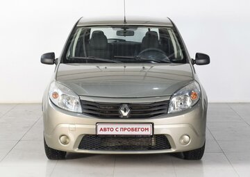 Renault Sandero Вид 2