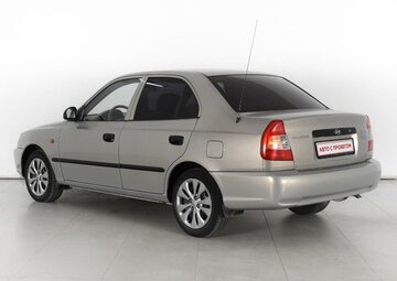 Hyundai Accent Вид 3