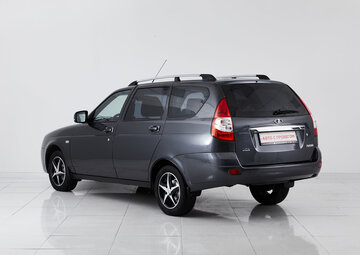 Lada Priora Вид 4