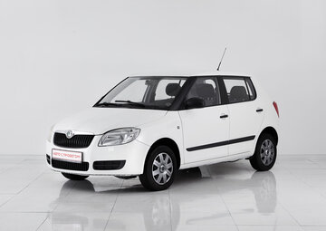 Skoda Fabia Вид 1
