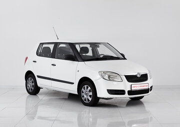 Skoda Fabia Вид 3